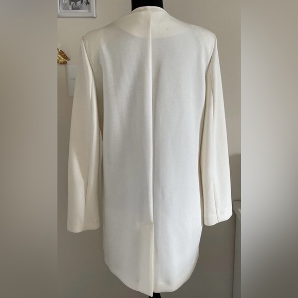 Anne Klein Lightweight Women Jacket. - Picture 2 of 6